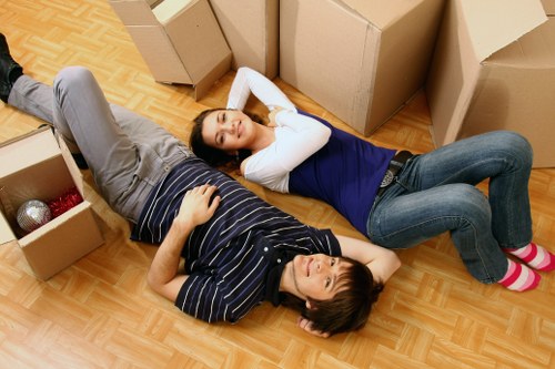 Local removal service managing an urban move in Hampstead
